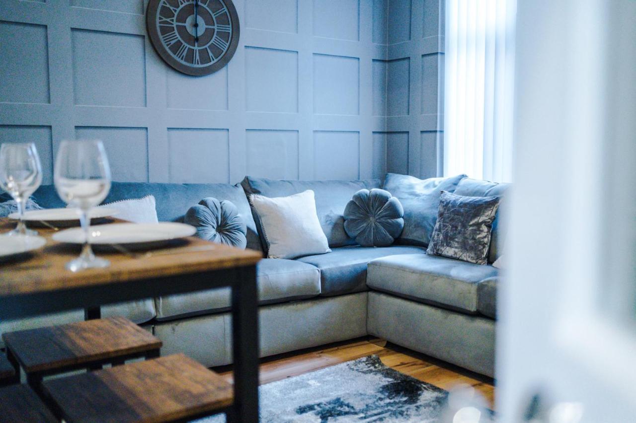 3 Bedroom House Manchester Hosted By Mcr Dens Екстериор снимка
