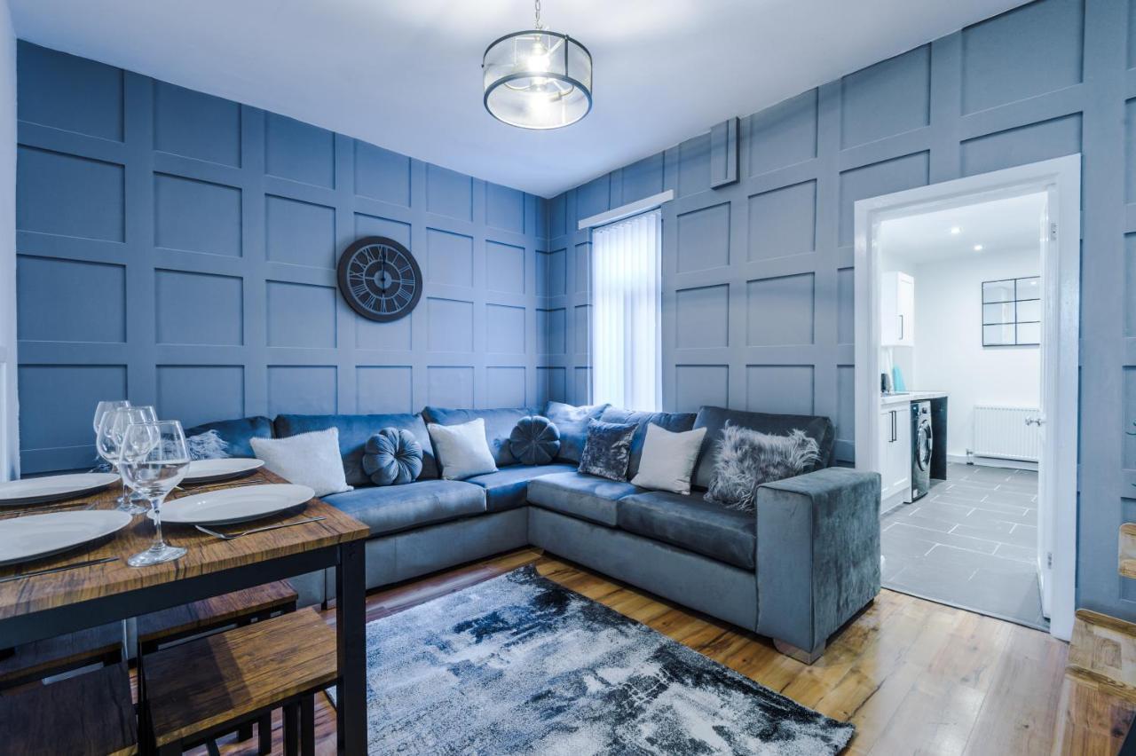 3 Bedroom House Manchester Hosted By Mcr Dens Екстериор снимка
