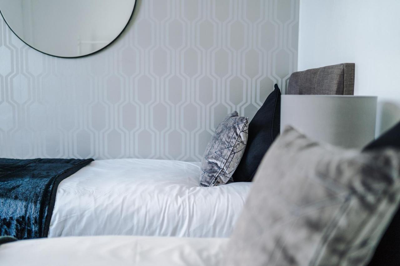 3 Bedroom House Manchester Hosted By Mcr Dens Екстериор снимка